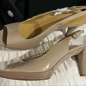 NEW without tags size 10 nude platform peep toe pumps